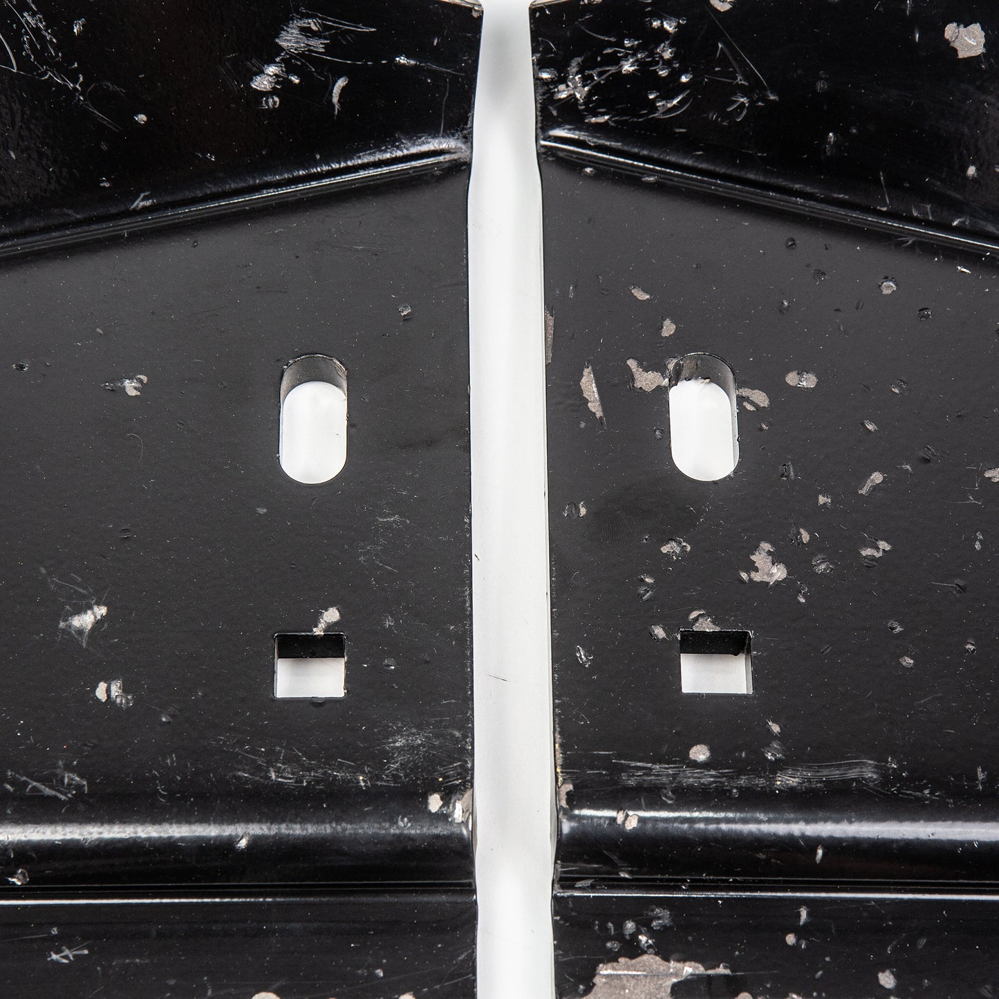 REPLACES WESTERN & FISHER 44894 V-PLOW STEEL CENTER CUTTING EDGE KIT