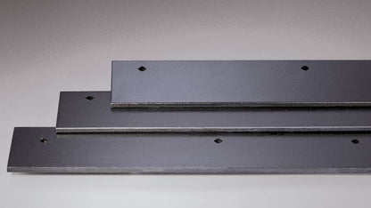 MR. SNOWPLOW 9-1/2 FT. CUTTING EDGE KIT W/BOLTS REPLACES WESTERN, FISHER